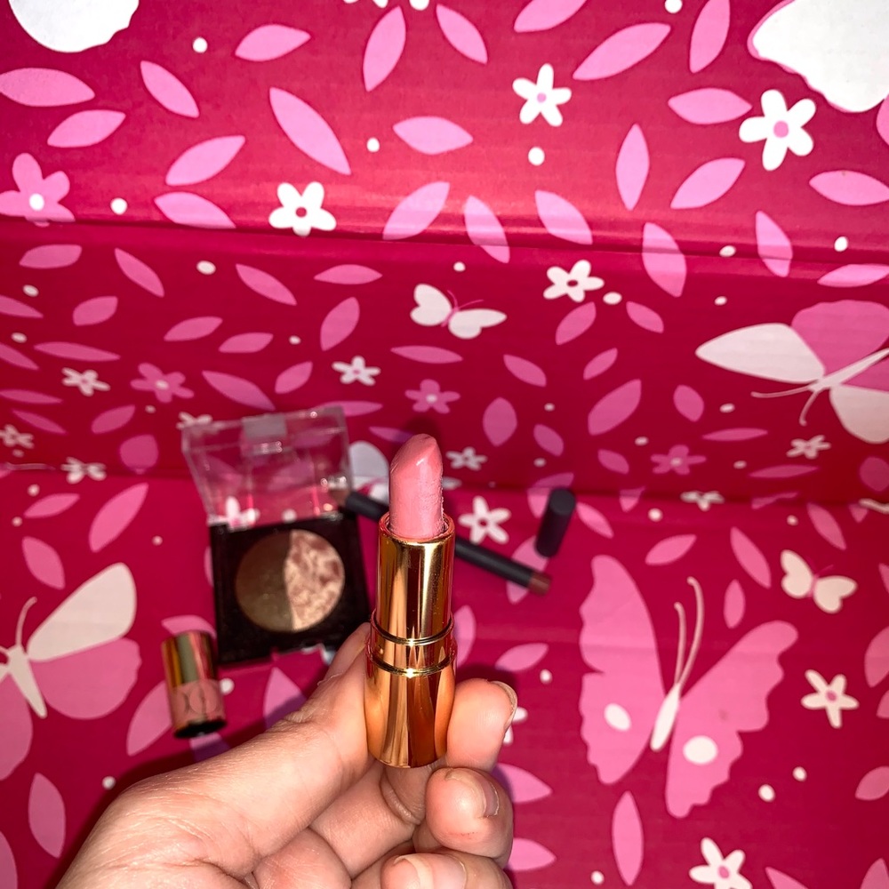 Mixed makeup bundle - Picture 4 of 7